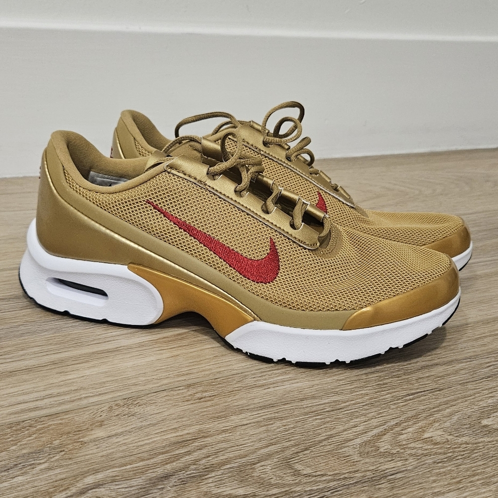 Nike Air Max Jewell Metallic Gold Women's Size 7 Red White Custom 910313-700